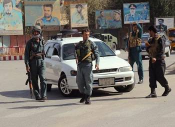 Taliban fighters enter northern Afghan city of Kunduz